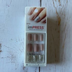 NEW KISS Press-On Manicure Nails, Shade SO, SO STELLAR
